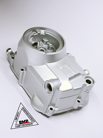 Крышка картера правая 154FMI 125см3 (механ. сцепл.)