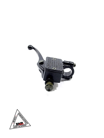 Тормозной цилиндр передний (ПРАВЫЙ) диск. тормоза с рычагом (черн.): Honda DIO (10223)