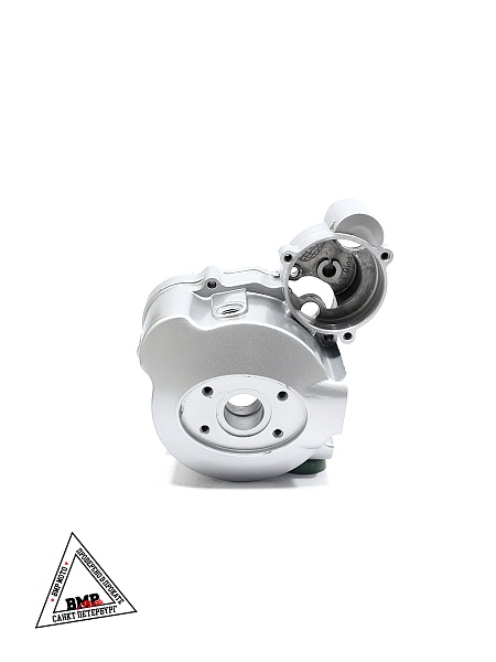 Крышка картера левая CG150