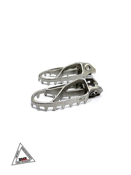 Подножки водителя (пара) GR7