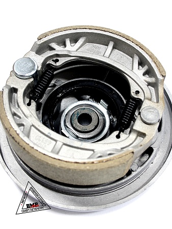 Крышка барабана тормозного (перед) Alpha, Delta (+колодки) (B-620)