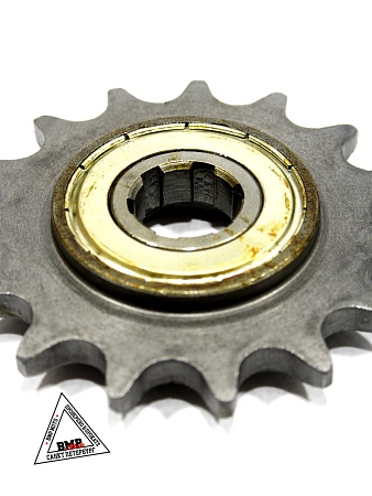 Звезда трансмиссии (передняя) 520-15T "freewheel" (обгонная муфта) CB/CG 200-250
(mod:1) (C-2656