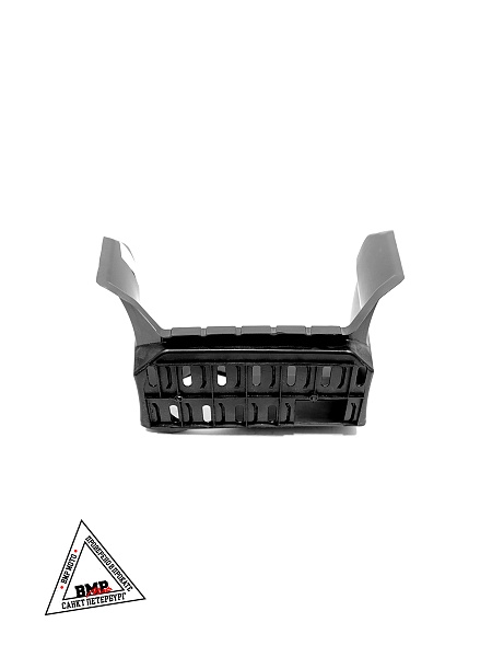 Пластик подножка водителя правая ATV FOX