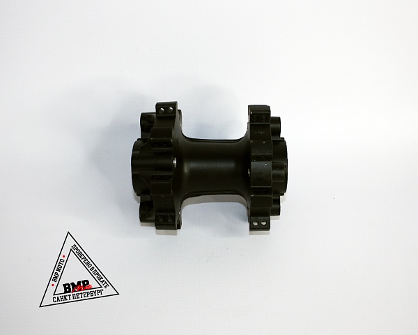 Ступица заднего колеса TTR250