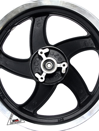 Диск 13′ *2,50 литой задний, черный 5 лучей (диск. торм. 3х68) (ось 12мм)