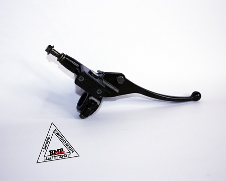 Главный тормозной цилиндр 
(передний) в сборе с рычагом 
TTR125