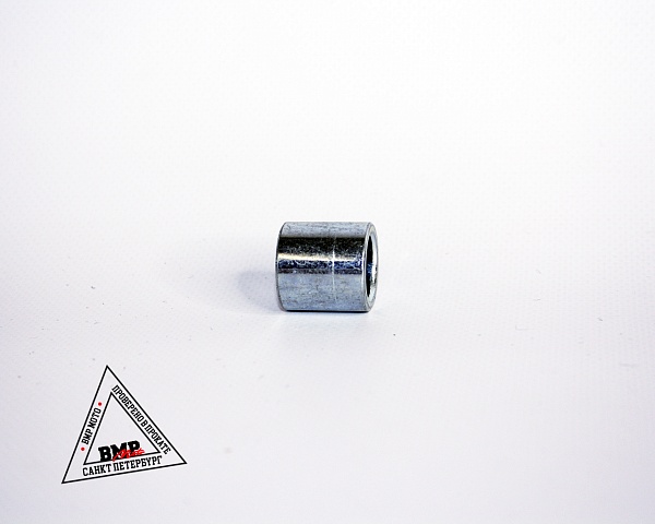 Втулка колеса заднего 
22x15,5x22; TTR125