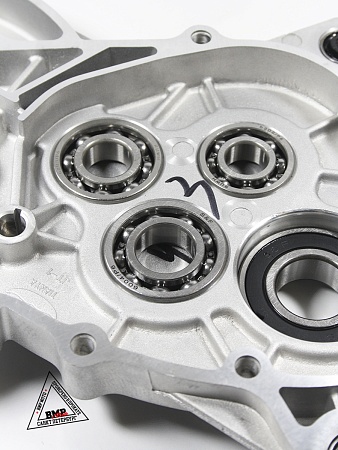 Крышка редуктора (КПП), ATV 200, JNEN 163QML-2D баланс., в сборе