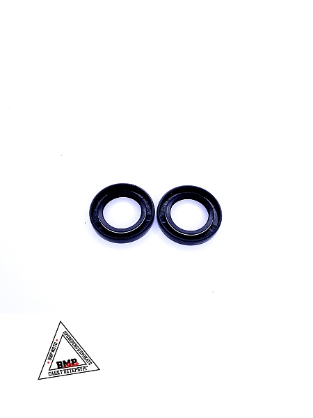 Сальники ступицы переднего колеса (пара) GR-X 22х35х5